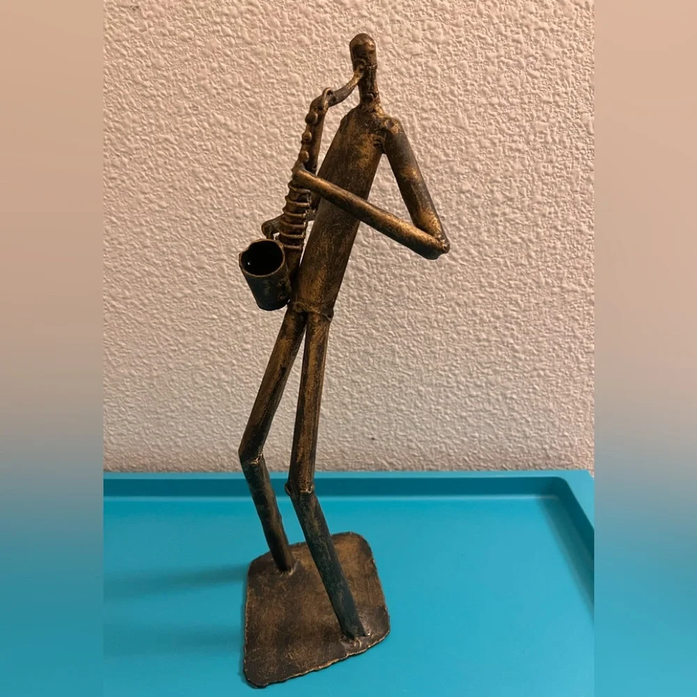 Vintage Z Gallerie Metal Tube Art Sculpture Band Saxophone Sax Player